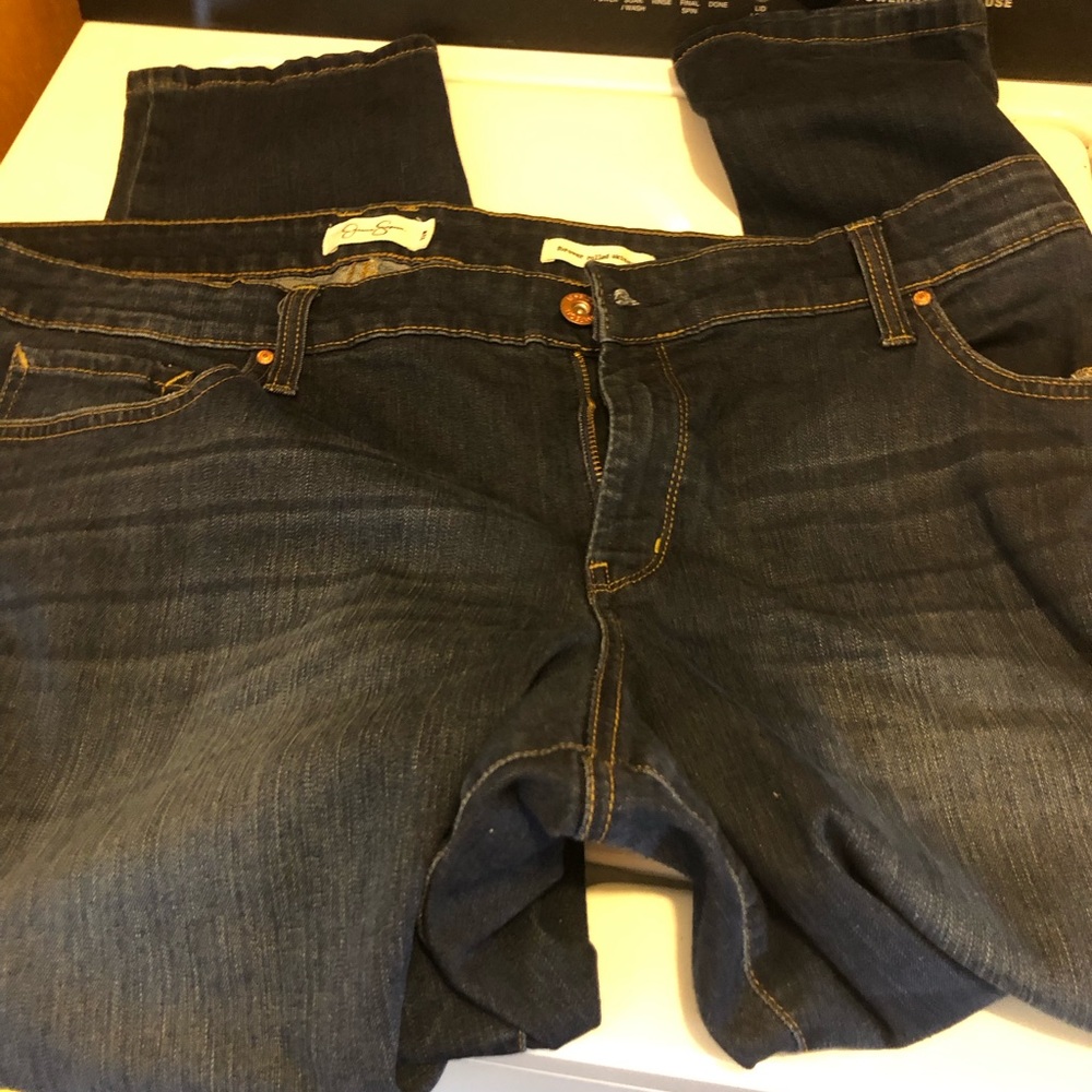 Jessica Simpson plus sized jeans. EUC.